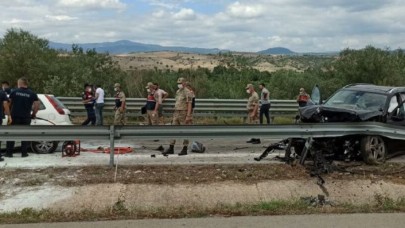 Amasya'da korkunç kaza: Baki Alma ve Metin Doğan öldü,  5 de yaralı var