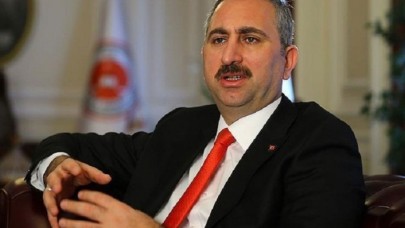 Bakan Gül,  yanan alanlarla ilgili net konuştu: İzin vermeyeceğiz
