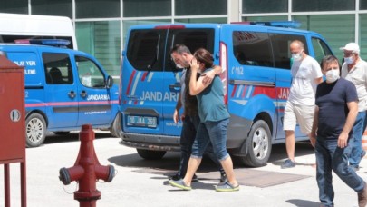 Balıkesir'de 15 kişinin öldüğü kazada morg önünde büyük acı! Cenazeleri alanlar gözyaşlarına boğuldu