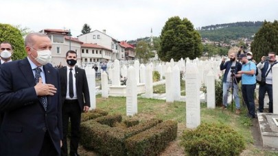 Cumhurbaşkanı Erdoğan'dan,  Vakıflar'ın Bosna Hersek'te restore ettirdiği caminin açılışında önemli açıklamalar