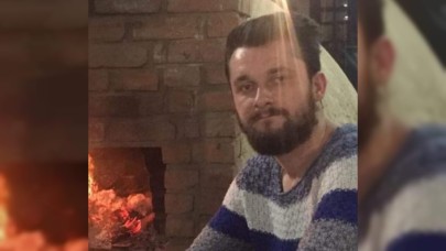 Esenler'de cesedini babası buldu: Samet Zengin öldü