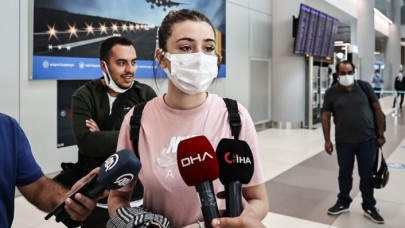 Kabil'deki dehşet anlarını anlattı: Türk'üz diye bağırdıkça Taliban bizi kırbaçla geri püskürttü!