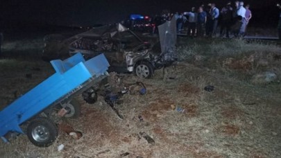 Kahramanmaraş'da feci kaza: İsmail Çelik,  Hatice Çelik,  Halil Erdoğan,  Duran Özcan öldü