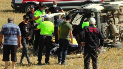 Kayseri'de feci kaza: Anne Şerife Badem,  kızları Fatma Badem ve Şerife Badem öldü,  9 yaralı