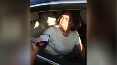 Mersin Valiliği'nden AK Partili Zeynep Gül Yılmaz'ın aracını durduran polislerle ilgili açıklama