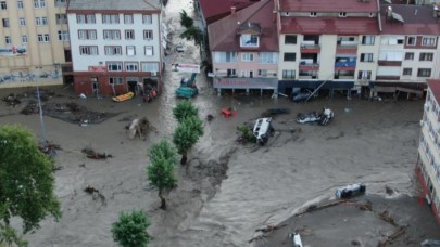Meteorolojiden son dakika uyarısı: Heyelan,  sel,  yıldırım.. Bu illerde yaşayanlar dikkat!