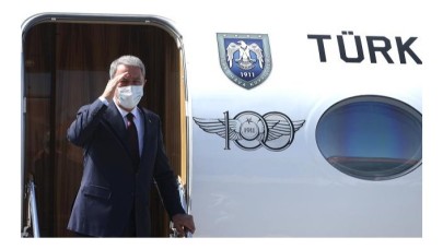 Milli Savunma Bakanı Hulusi Akar Pakistan'a gitti