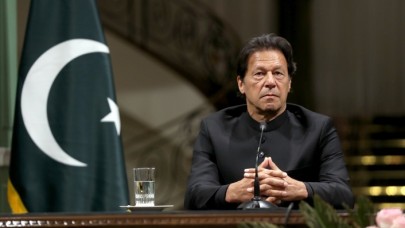 Pakistan Başbakanı Han: Afganistan köleliğin zincirlerini kırdı