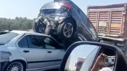 TEM'de zincirleme kaza! 6 araç birbirine girdi