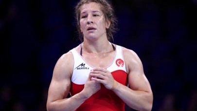 Yasemin Adar,  Tokyo Olimpiyatları'nda bronz kazandı