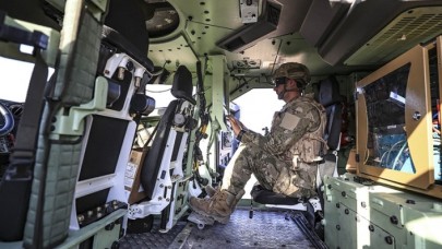 Yenilikçi teknolojilerle donatılan 'geleceğin askeri' göreve hazır