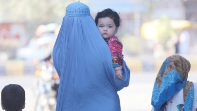 Afgan kadınlar,  yeni Taliban döneminden farklı ne bekliyor