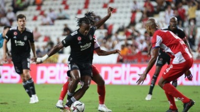 Antalya'da nefes kesen maç: İlk yarıda Sakattaş,  ikinci yarıda Beşiktaş!