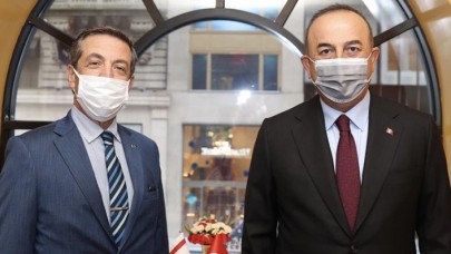 Bakan Çavuşoğlu: Kıbrıs Türk halkıyla omuz omuza yürümeye devam