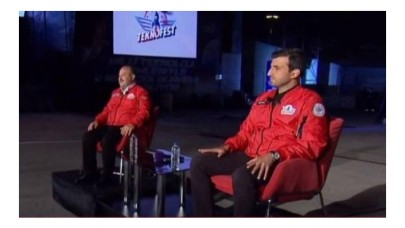 Bakan Varank: Türkiye'yi muasır medeniyetler seviyesine çıkartacaksak insana yatırım yapmalıyız