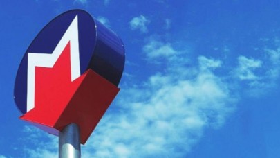 Bakanlık İstanbul'da metronun simgesini değiştirdi,  sosyal medya ikiye bölündü