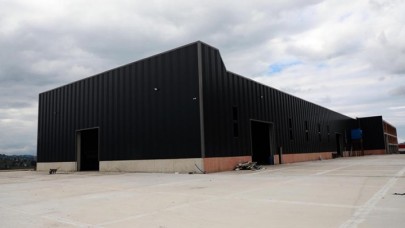 Çay çöpünden mangal kömürü üretecek fabrika üretime hazır