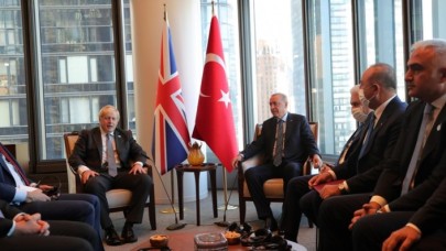 Cumhurbaşkanı Erdoğan,  New York'ta İngiltere Başbakanı Johnson'u kabul etti