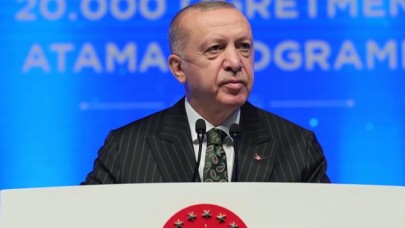 Cumhurbaşkanı Erdoğan'dan önemli açıklamalar: Öğretmenlere çağrıda bulundu