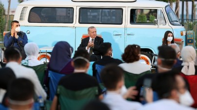Cumhurbaşkanı Erdoğan,  gençlerle buluştu: Sosyal medya ile ilgili flaş uyarı