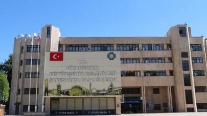 Diyarbakırlı üniversite öğrencilerine belediyeden 750'şer lira destek