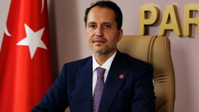 Fatih Erbakan'dan aşı tepkisi: '3 kulaklı 5 gözlü yaratıklar doğabilir'