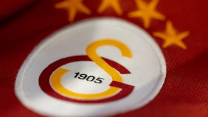 Galatasaray'ın kasasına para yağdı: Yeni forma sponsorundan çılgın ücret!
