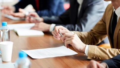 İlanlar tek tek duyuruldu! Kamuya 100 bin yeni personel alınacak