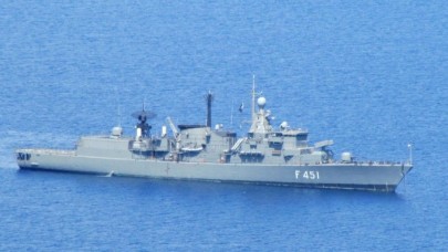 Mavi Vatan’a girme girişimini TCG Oruç Reis firkateyni önledi