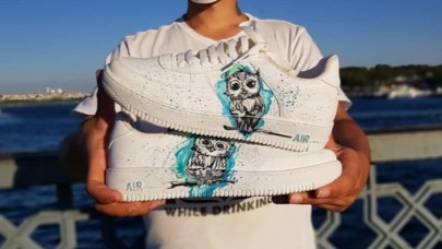 Mekatronik öğrencisi 'ayakkabı ressamlığıyla' kendi işinin patronu oldu