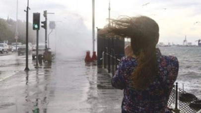 Meteoroloji alarm verdi: 9 il için yağmur ve sel uyarısı,  fırtınaya dikkat!