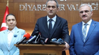 Milli Eğitim Bakanı Özer: Bugün itibarıyla yüz yüze eğitime ara veren hiçbir okulumuz bulunmamaktadır