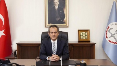 Milli Eğitim Bakanı Özer’den 15 bin öğretmen açıklaması