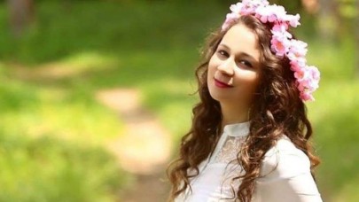 Nedeni koronavirüs: Bebeği kurtarılan sağlıkçı Duygu Ömrüuzun öldü