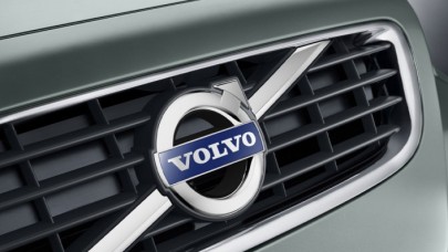 Otomotiv devi Volvo logosunu değiştirdi: İşte yeni tasarım!