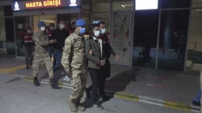 1 albay,  1 binbaşı,  1 yüzbaşı,  3 üsteğmen,  1 teğmen,  30 astsubay da var: Dev operasyonda 158 gözaltı