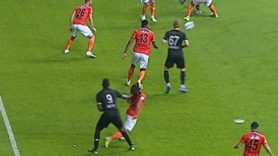 Adana Demirspor-Malatyaspor: 2 gollü maçta Balotelli'den olay hareket!