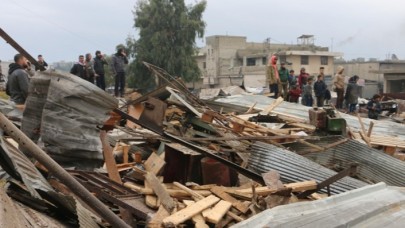 Afrin'de bombalı terör saldırısı! Ölü ve yaralılar var