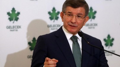 Ahmet Davutoğlu'nun bindiği asansör yere çakıldı: Doktorundan flaş açıklama!