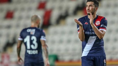 Antalyaspor'da yeni hoca belli oldu: Büyük sürpriz!