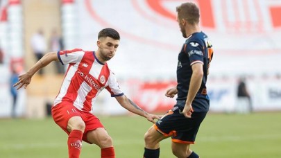 Antalyaspor tehlikede,  Başakşehir yükselişte