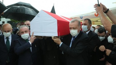 Cumhurbaşkanı Erdoğan AK Parti Milletvekili İsmet Uçma'nın cenazesine katıldı