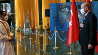 Cumhurbaşkanı Erdoğan,  tebrikleri kabul etti: 10 büyükelçiyle ilgili flaş karar