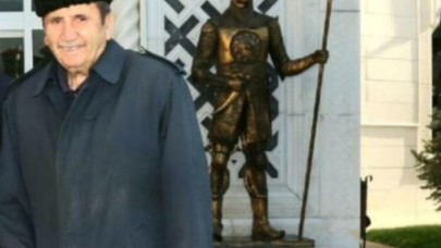 Devlet Bahçeli'nin hocası Prof. Dr. Mehmet Şakir Akça hayatını kaybetti