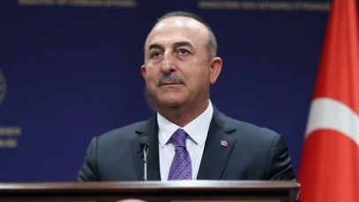 Dışişleri Bakanı Çavuşoğlu'ndan Fransa Cumhurbaşkanı Macron'a sert cevap!