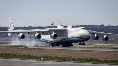 Dünyanın en büyük kargo uçağı İstanbul Havalimanı'nda