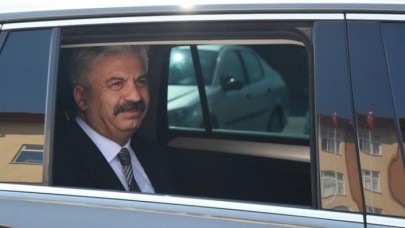 Eskişehir'de kaza: Emekli emniyet müdürü Hasan Çevik ve oğlu Ahmet Buğra Çevik öldü