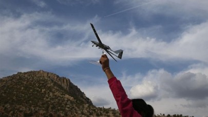 İHA'nın ilk deneme uçuşlarının yapıldığı köye Baykar'dan anlamlı hediye