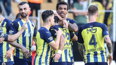 Kasımpaşa'yı da geçti,  zirveyi terk etmedi: Ligin paşası Fenerbahçe!