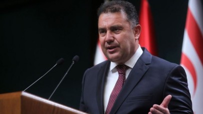 KKTC Başbakanı Ersan Saner,  hakkında çıkan 'müstehcen' videosu sebebiyle istifa etme kararı aldı: Flaş açıklama gecikmedi!